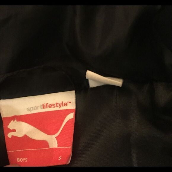 Puma Sleeveless Puffer Vest - Picture 3 of 3